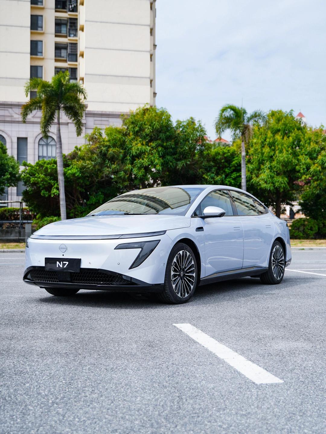 N7可以证明日产汽车研发速度 高管有话说今日，在全球媒体访谈中，有媒体向日产汽车