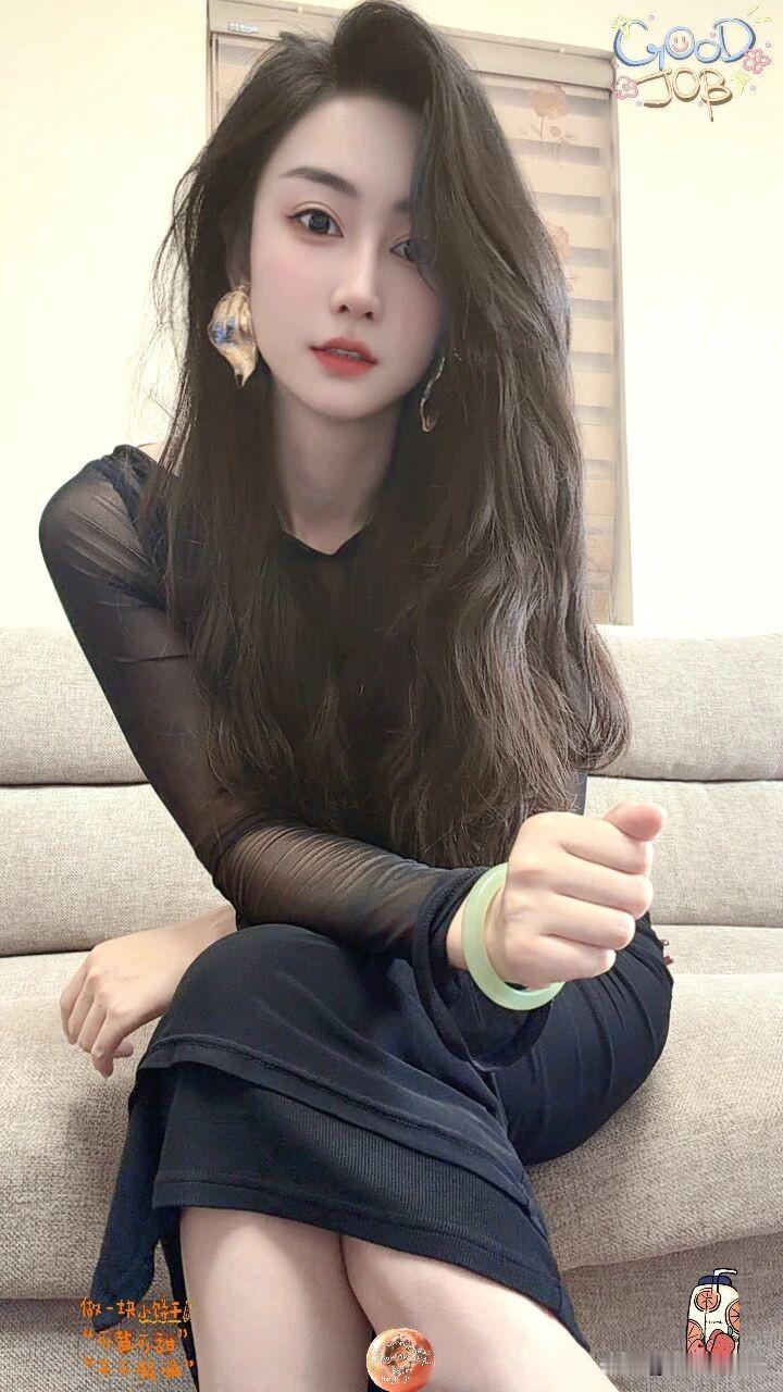 长发美女穿搭穿搭 气质穿搭怎么穿才恰到好处? 职业女性穿搭分享 穿出高级感，每日