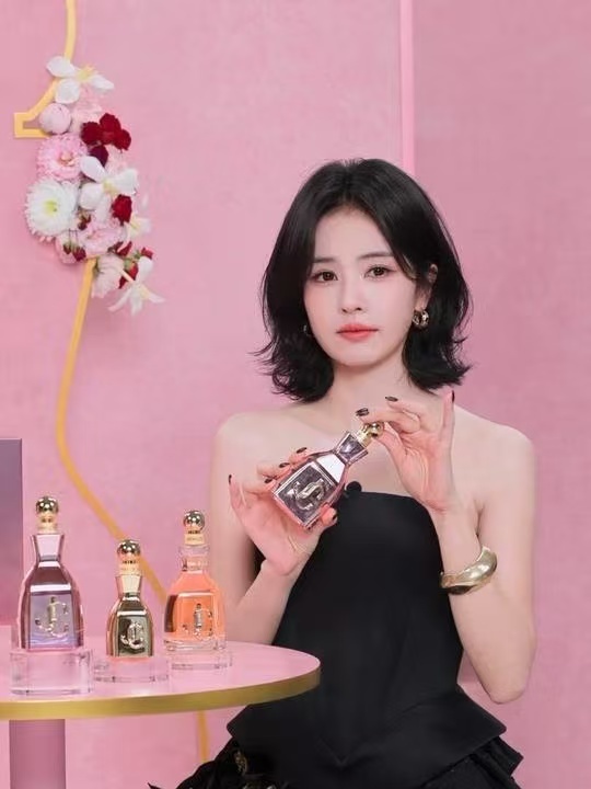 白鹿我连心疼你都不知道从哪开始白鹿直播数据白鹿直播数据，白鹿我连心疼你都不知道从