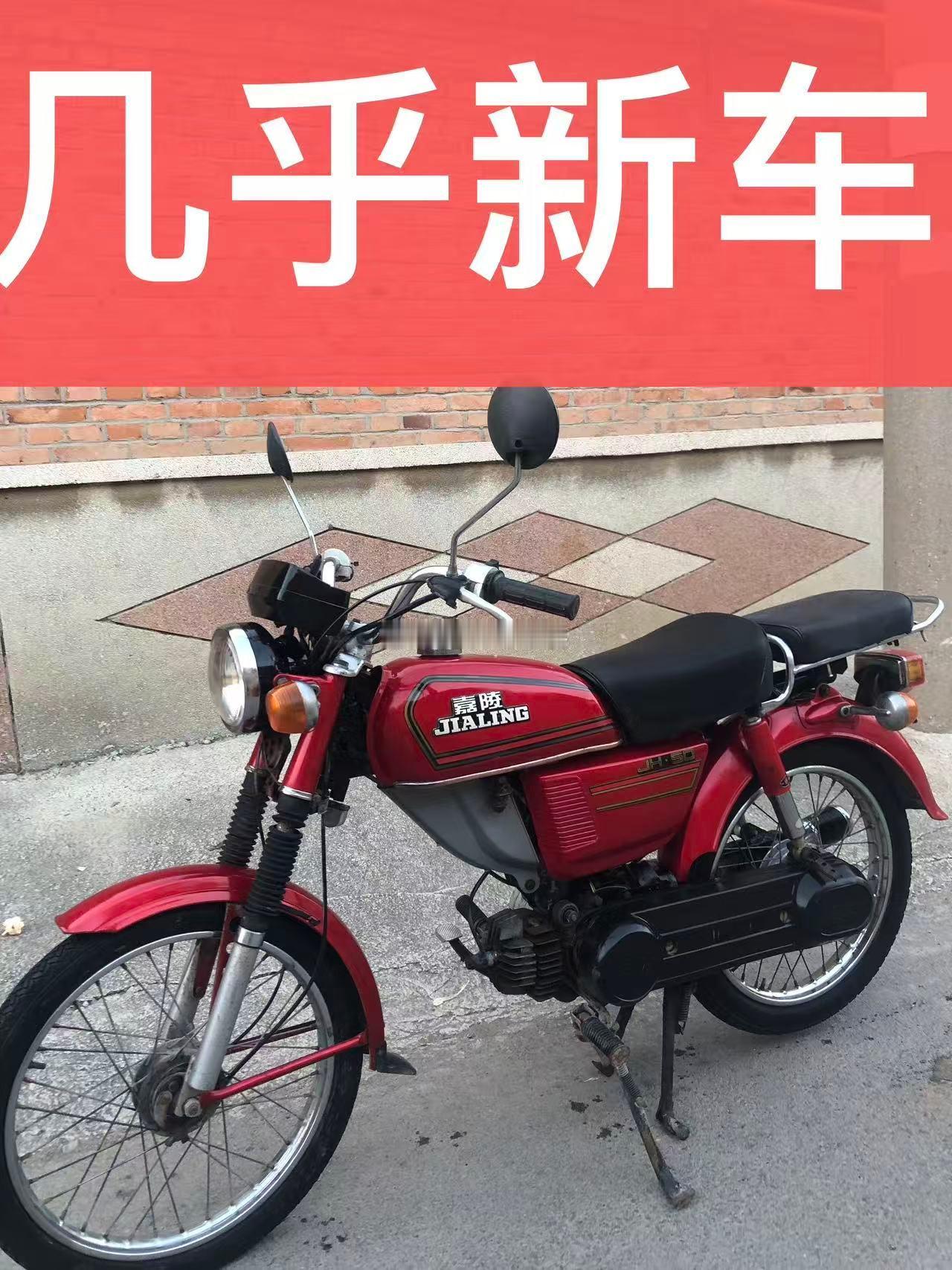 这种准新小摩托是如何保存下来的？？？一辆又一辆的层出不穷~~~当年这玩意也不便宜