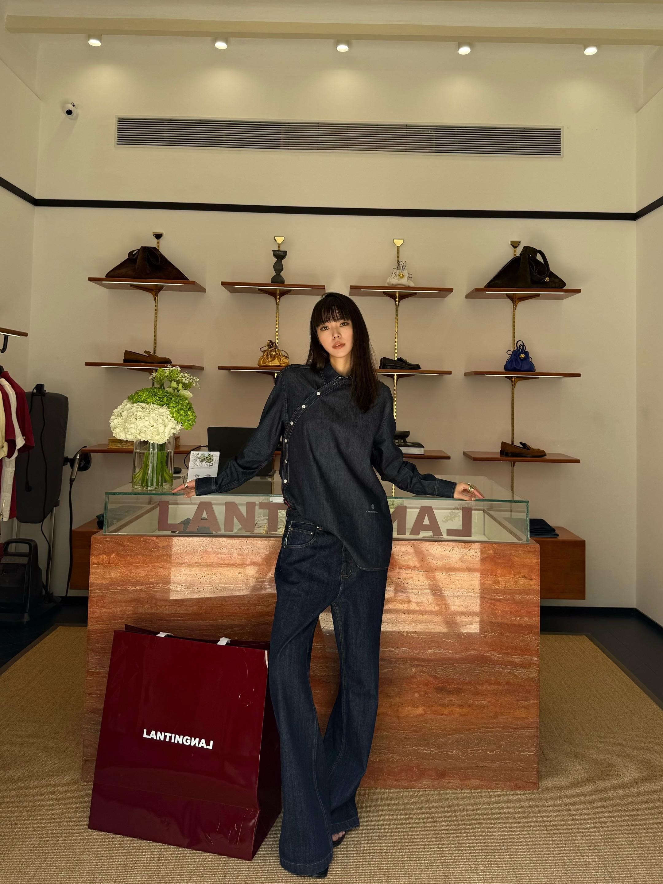 🛍️。