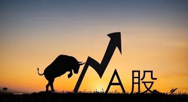 熊市里能“稳稳小盈利”的人，靠的往往不是预测底部，而是纪律。1. 仓位铁律：永远