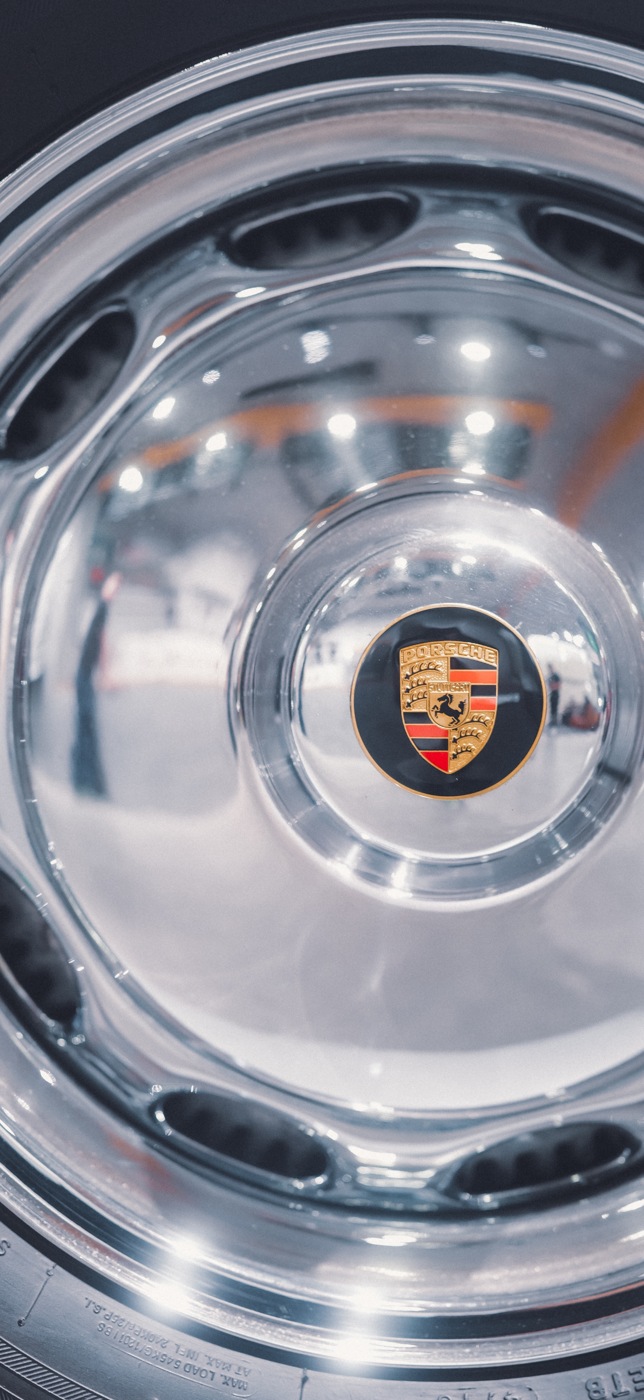 仔细观摩了购入的这台356B 1600 Super Roadster60 多年前