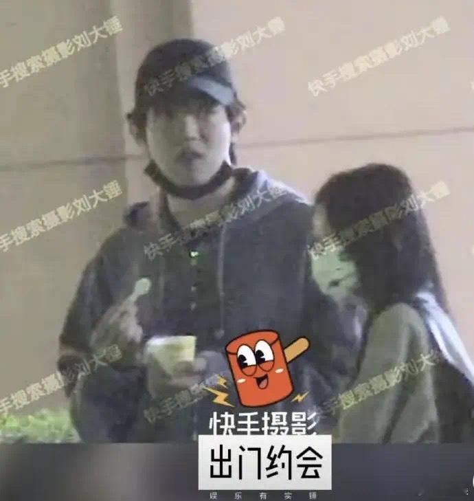 娱乐圈又爆出了一对新情侣，这次的主人公是徐梦洁和吴俊霆，看似八竿子打不着的两位艺