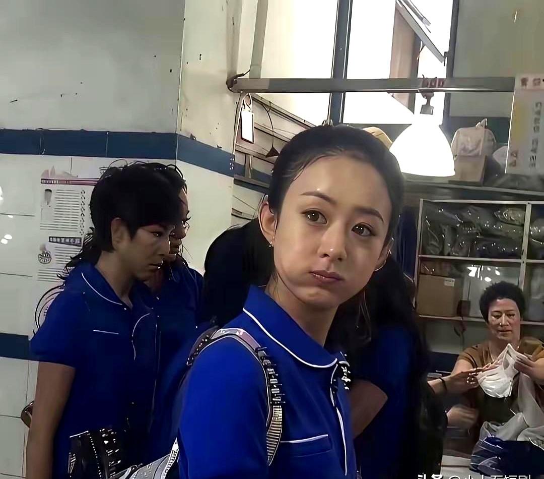 谁能想到，衡水技校那个学计算机的圆脸姑娘，以后能成顶流？！
 

最近她那张技校