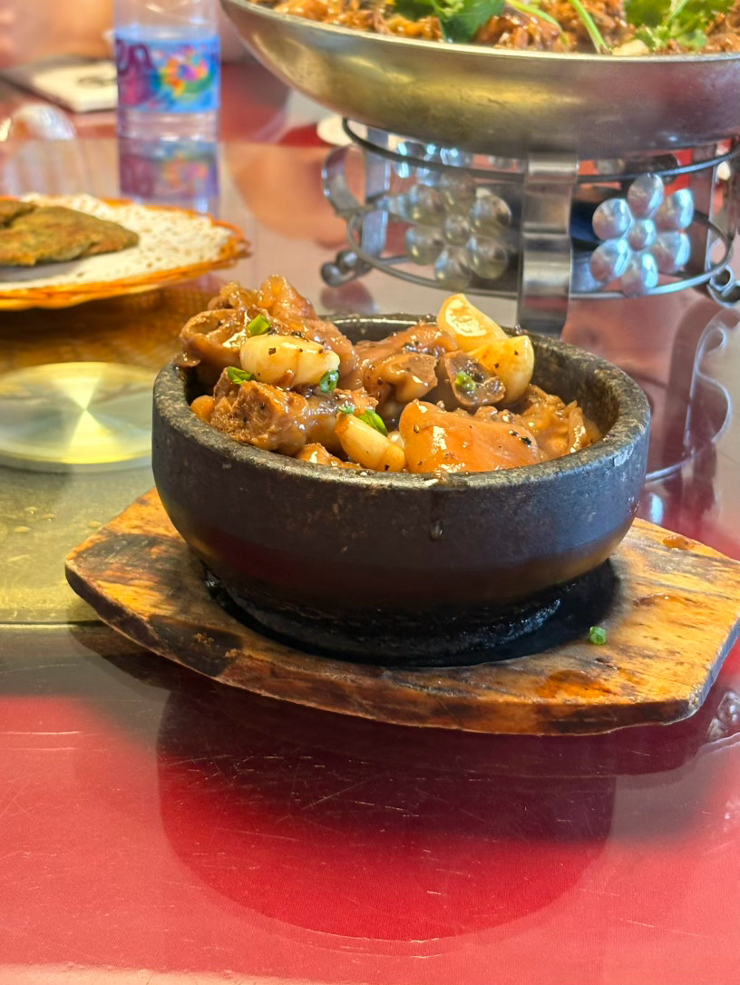 📍南乡香锅巴稀饭来吃好吃饭菜了 这家菜好吃滴！！怡崽美食我的美食日记好好吃饭