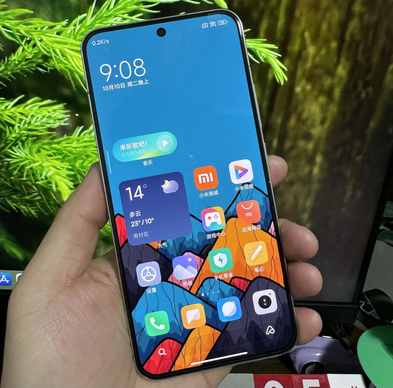 小米13+MIUI 14的快乐谁能懂？

手里的这块小米13，它在整个旗舰机阵营