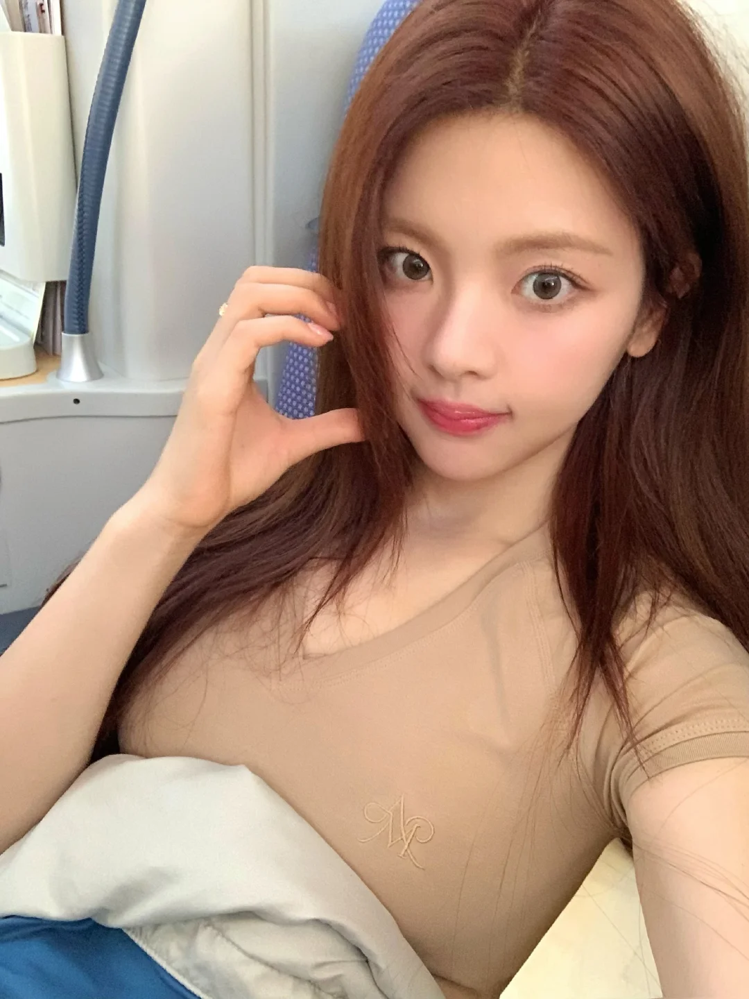 可爱老婆杨超越美图存