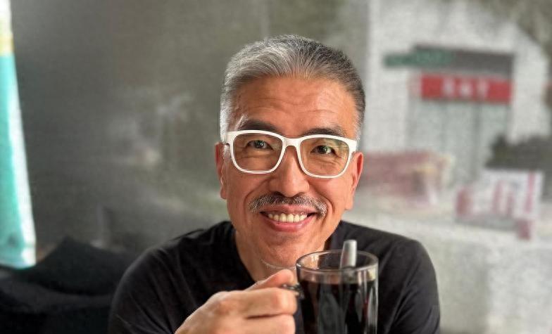 62岁资深音乐人屠颖早上发文，傍晚因跑步出意外猝逝！曾捧红王菲
音乐圈又传噩耗！