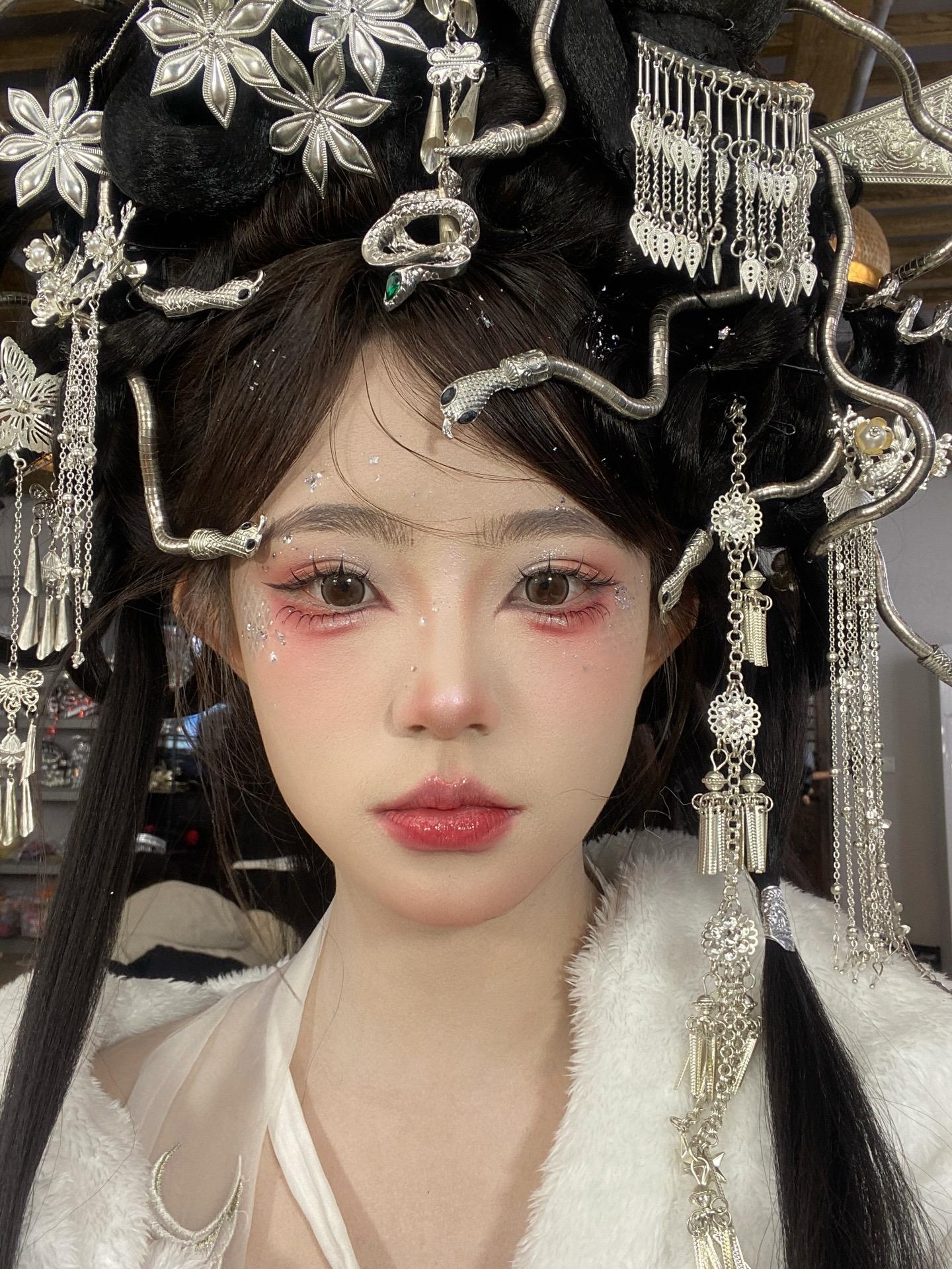 甜妹 妆面记录 妆造 古风 银蛇