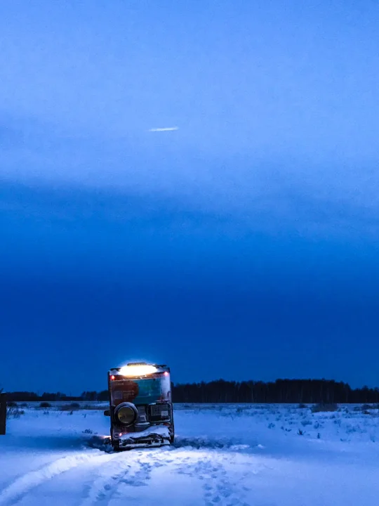 这18张图的背后，是无数次的爆胎