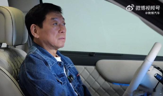 这段时间，AI智能体这个词儿很泛滥，谁的新车上不搭载这个，好像都不好意思出门。