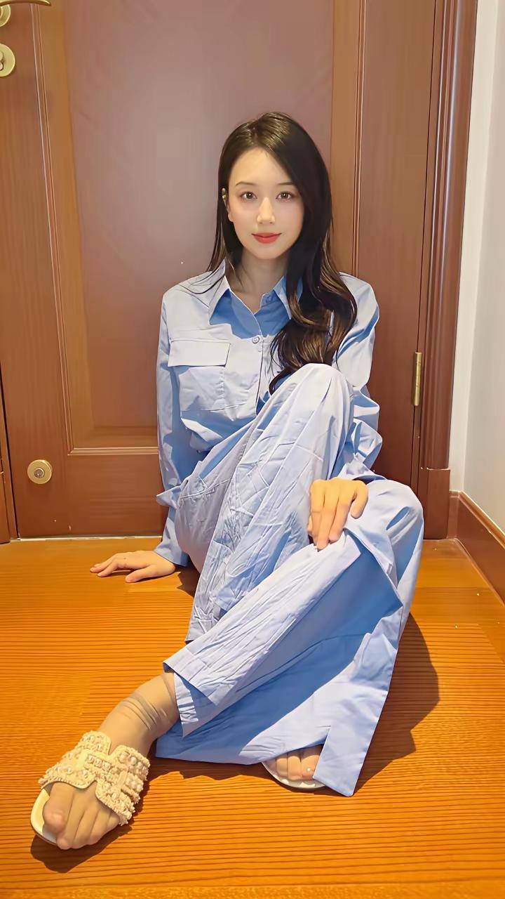 女孩子怎么穿搭既时尚又好看? 你喜欢怎样的日常穿搭呢 优雅自信穿搭分享 分享女性
