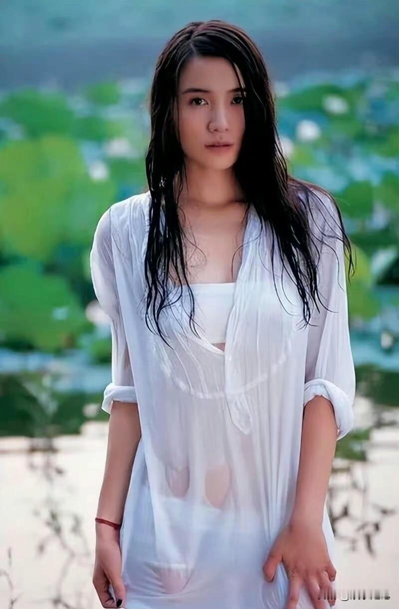 宋佳 多少年了 杀伤力还那么强 ​​​