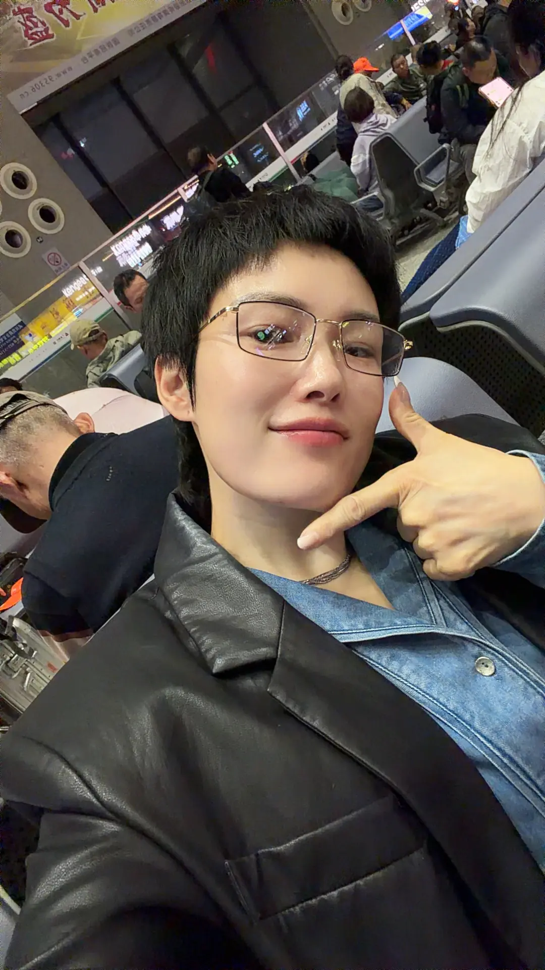 姐妹们，我又出差啦！不问结果，一直在路上就是最好的状态 哈哈哈