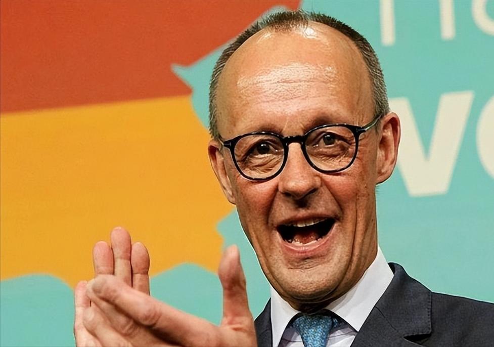 德国外长当着全世界的面，一句话把桌子掀了：我们宁可被美国一脚踹开，也绝不会回头看