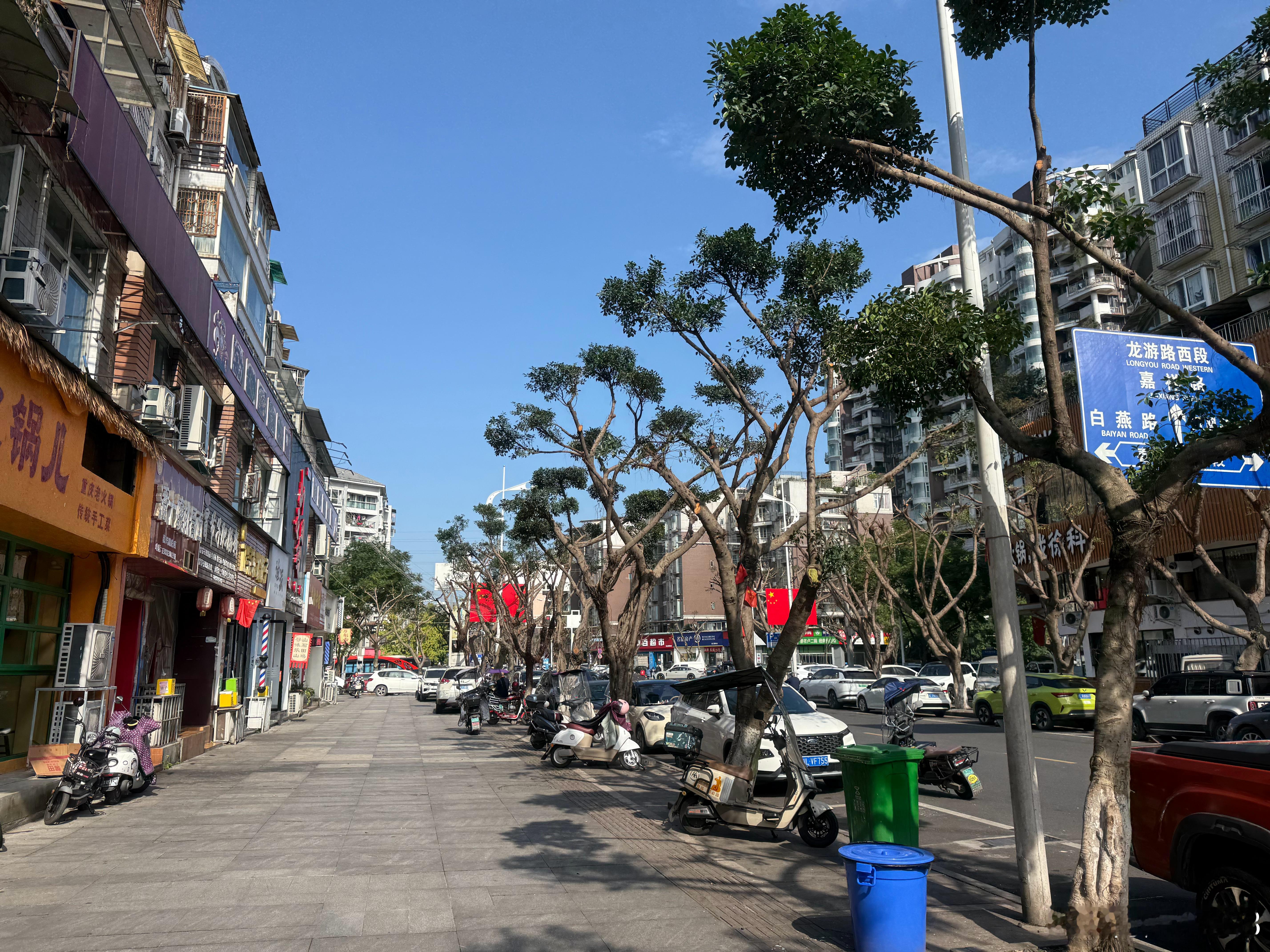 已经记不得上次出太阳是什么时候了，乐山人民想见个太阳太难了