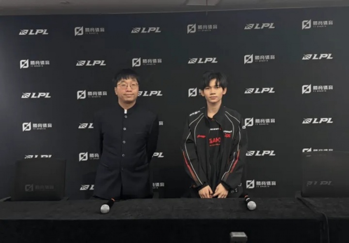 Tabe：着重跟下路组打野说了，与AL中野辅三人的对峙很重要