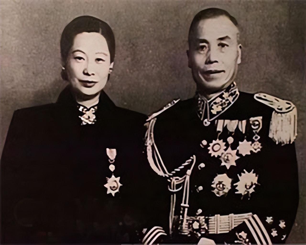 1941年，李宗仁回乡操办母亲的丧事，老人家临终前难得风光一次，没想到，二妻郭德
