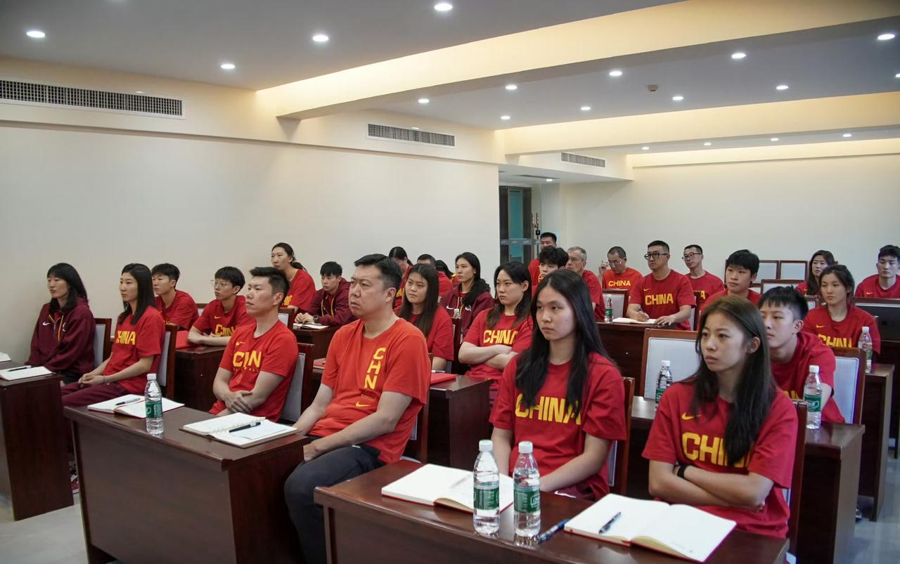 开会不能提高成绩！中国篮球应该少一些形式主义！

中国男篮和中国女篮在亚运会的表