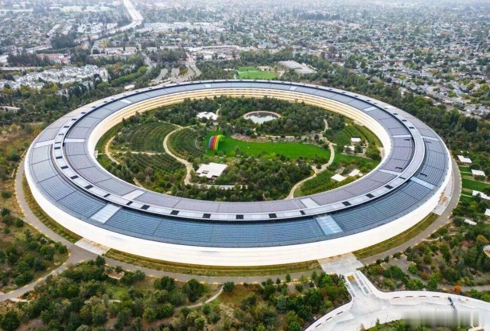 苹果预热WWDC26 以往都是直接看总结今年有时间的话可以最后再听一次来自苹果C