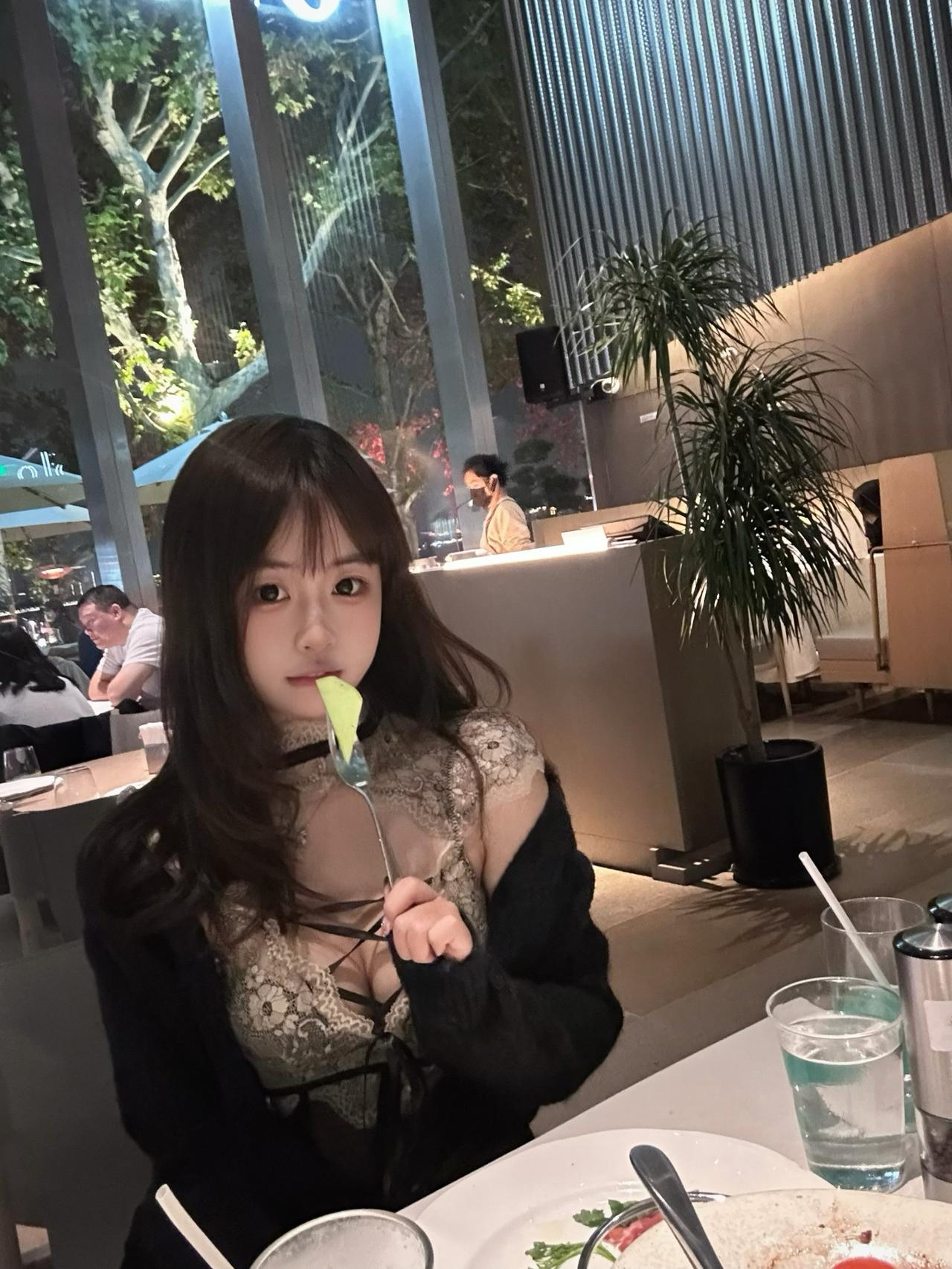 爱吃的女孩子能有什么坏心思
