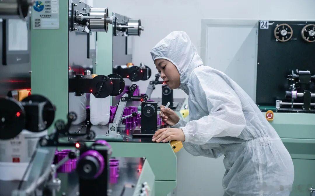 【数字背后，一个“新云南”的崛起故事】历史见证壮阔征程，时间镌刻奋斗足迹。党的十