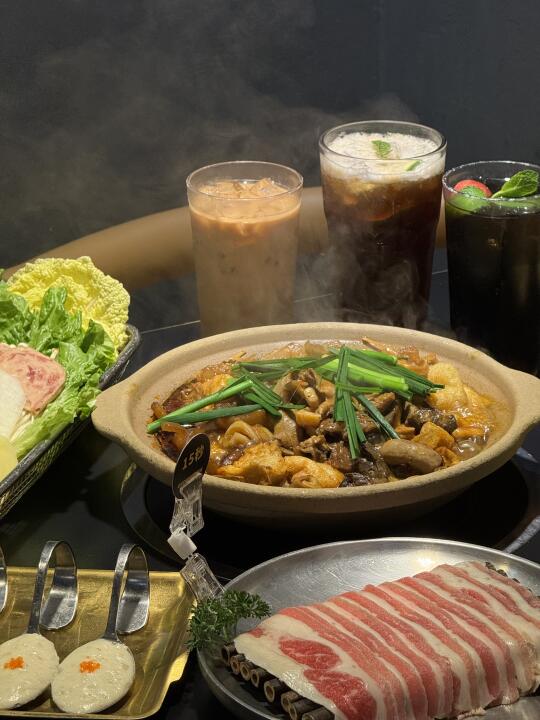 广东胃在昆明吃到满意的一顿牛杂煲！
