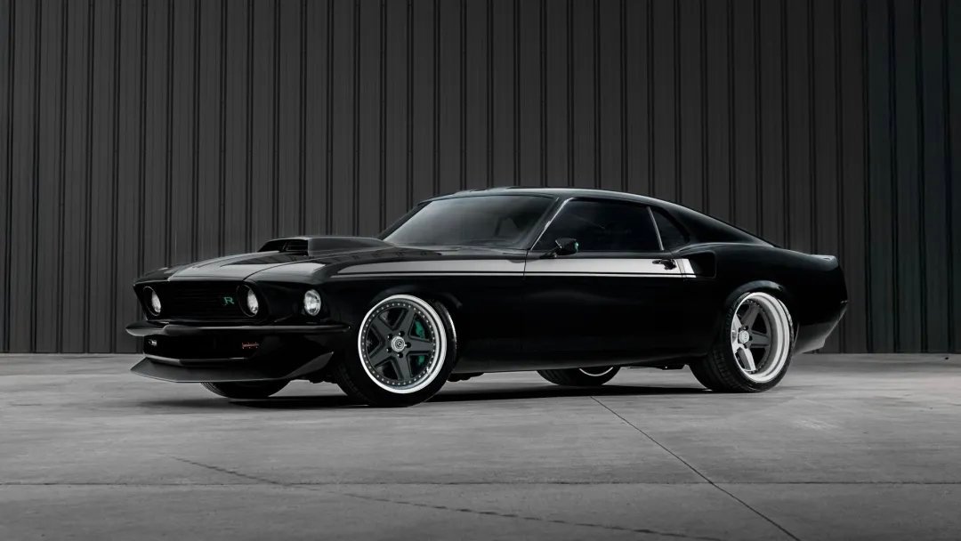 车市热门[超话] Ringbrothers改装的1969 Mustang ​​​