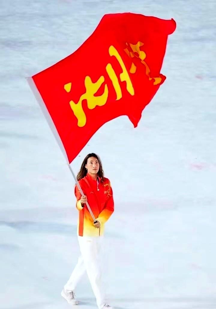 全运会女单种子集体“掉线”，连郑钦文都退赛了？

原因很实在：手腕旧伤没好利索，