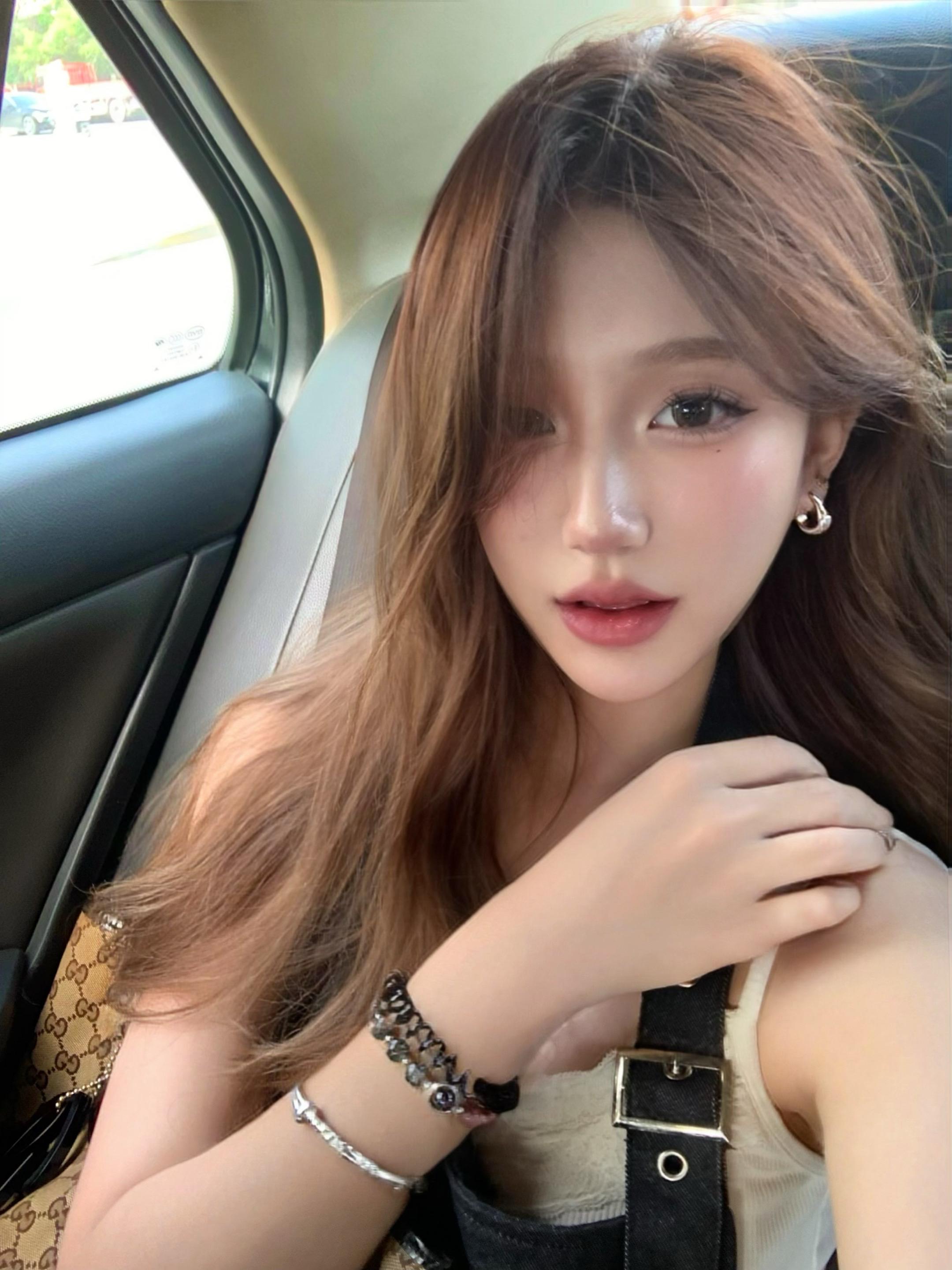 相册里从来不缺自拍🤳