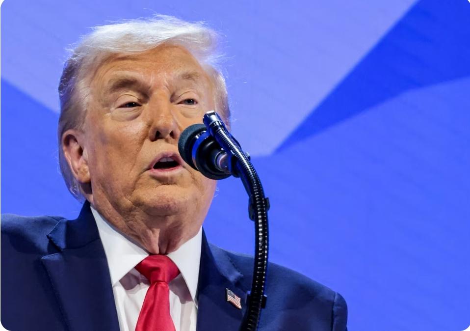 新闻快讯——美欧分歧专题新闻
 
达沃斯论坛上演美欧隔空交锋：特朗普批欧洲“面目