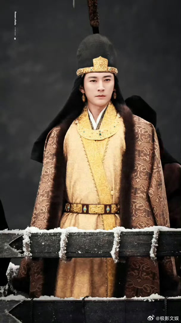 刘学义新造型路透刘学义江山大同新造型刘学义江山大同新造型，啊？蛙趣 