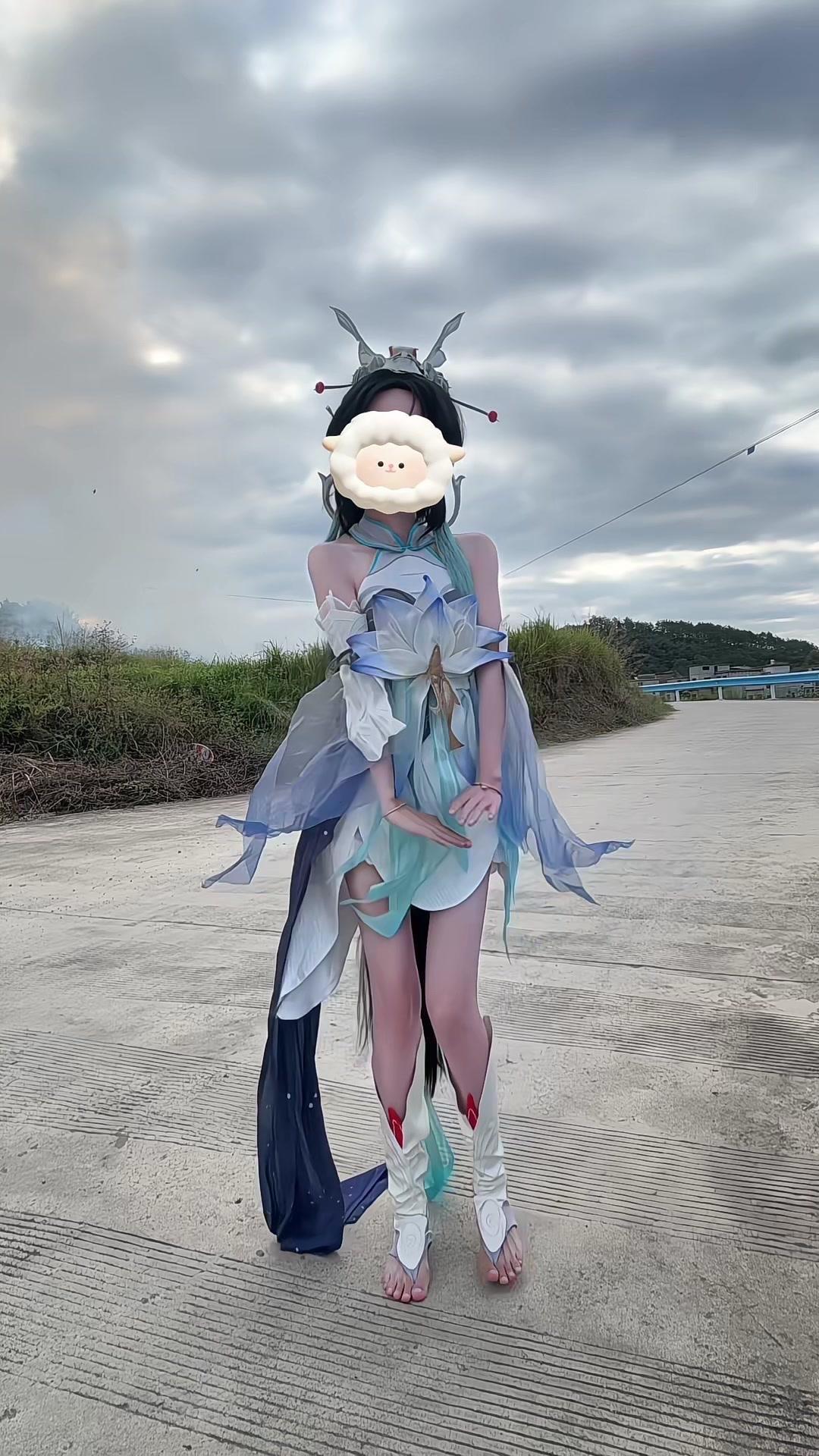 白鹤梁神女cos照太绝了！🏮第一次尝试国风cos，选了大乔白鹤梁神女皮肤，还原