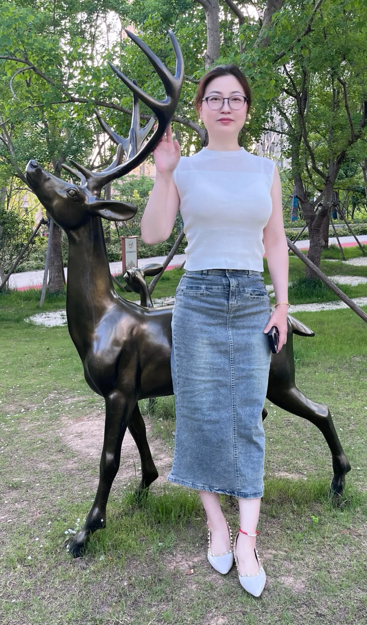 傻子和骗子在一起，傻子一心一意对骗子好，可骗子经常骗傻子，傻子心里很难...