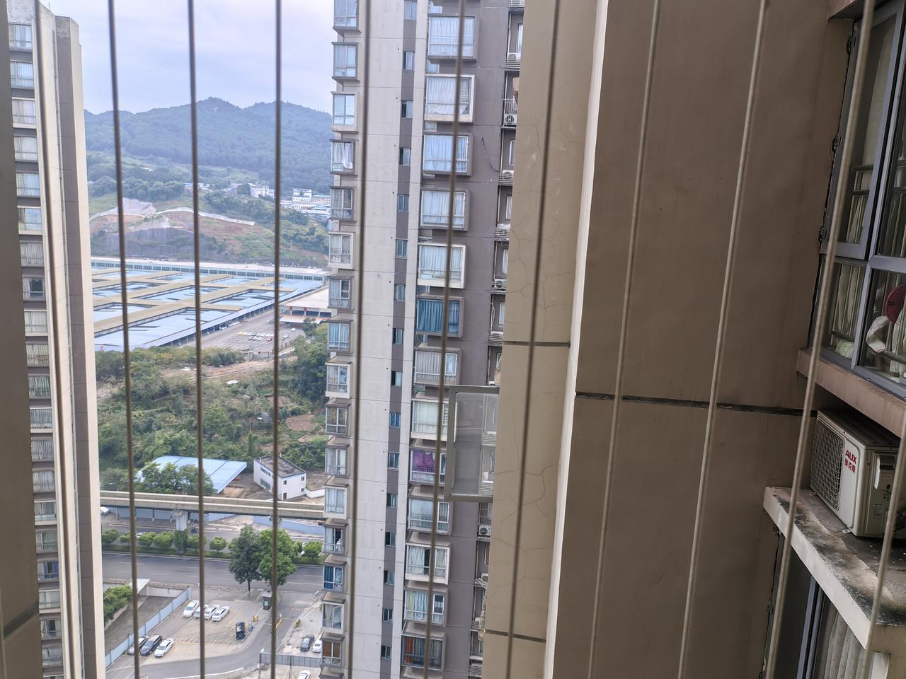 侯人解梦10：梦和美女打交道﹣--﹣办事很如意，亦会桃花朵朵开。
梦里和异性美女