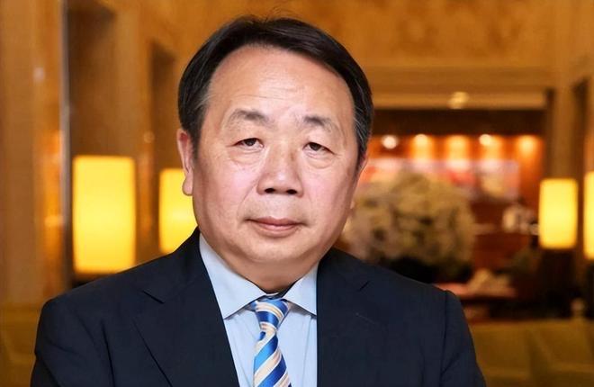 汉奸石平为高市出谋划策，他指出日本国土面积小，实力有限，单打独斗肯定不是中国的对