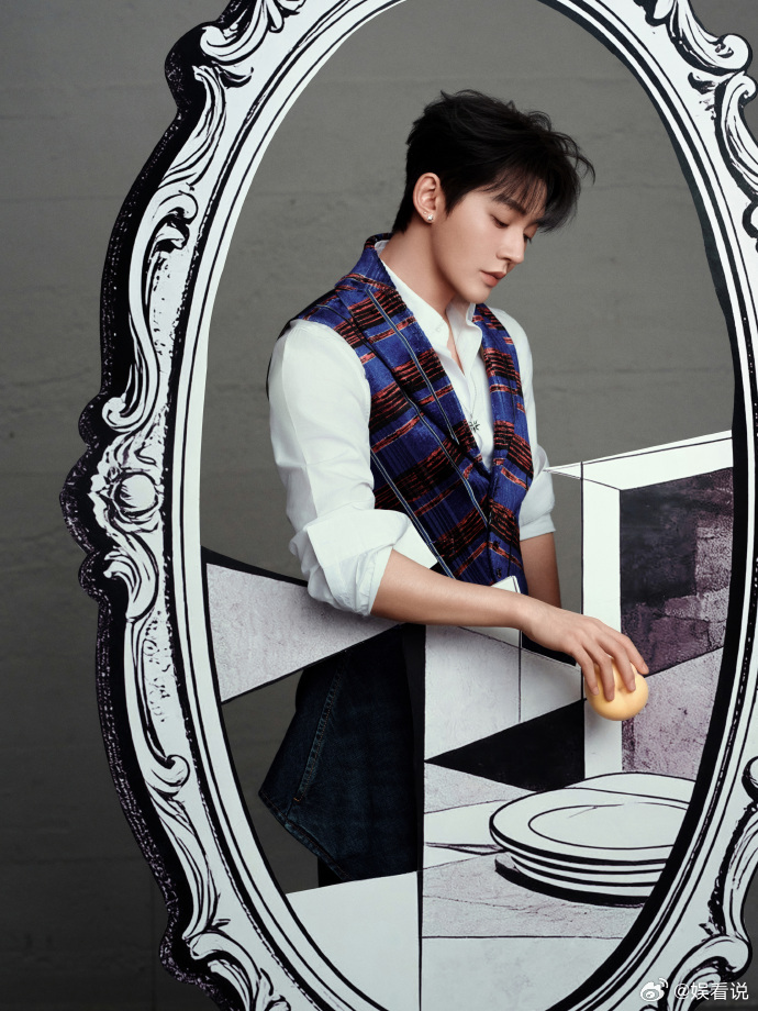 邓为每一步都红在点子上 邓为2026 开年即高光！新物料释出尽显从容本色，微博之