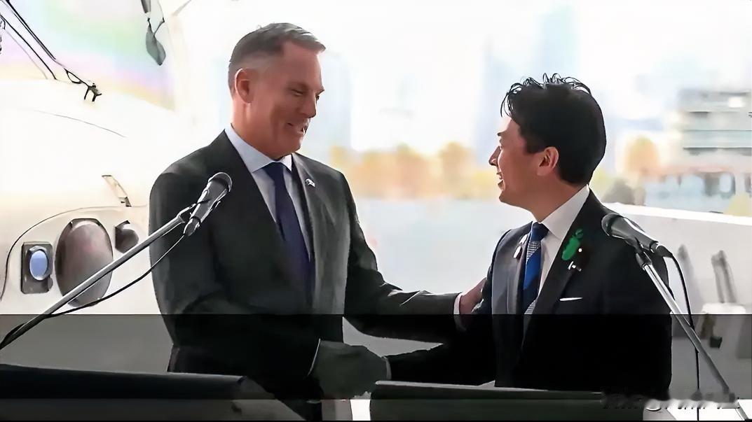 澳大利亚与日本签署价值70亿美元军购合同，日本将为澳海军提供升级版“最上”级护卫