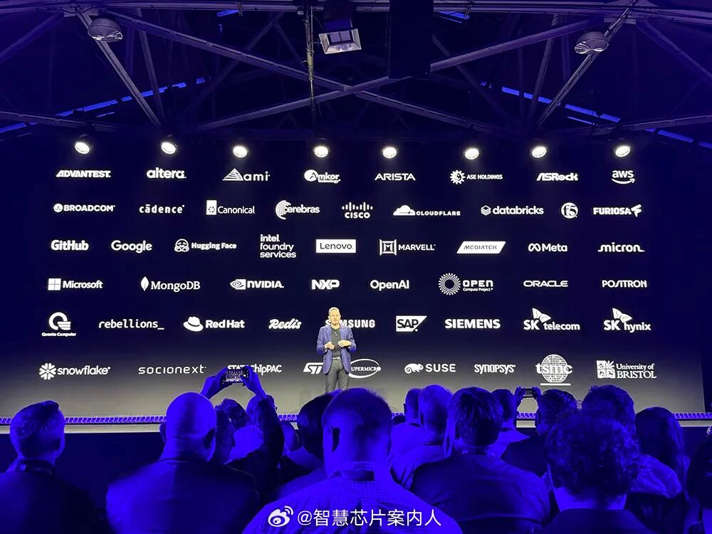 arm首颗自研AGI CPU发布，台积电3nm，136核，双chiplet，大半