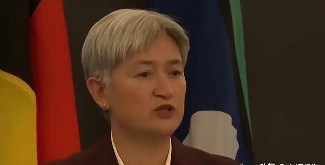 很多人以为，只要咱们敞开国门做生意，那些赚得盆满钵满的国家就会死心塌地交朋友。结