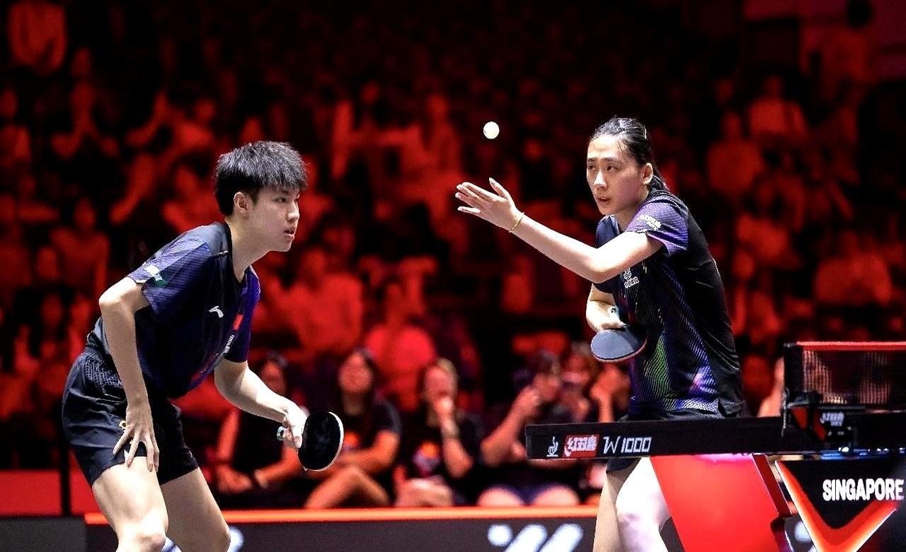 你敢信？国乒混双全满贯金身，被一对跨协会组合干碎了！
 
首局刚开局就连续丢分，