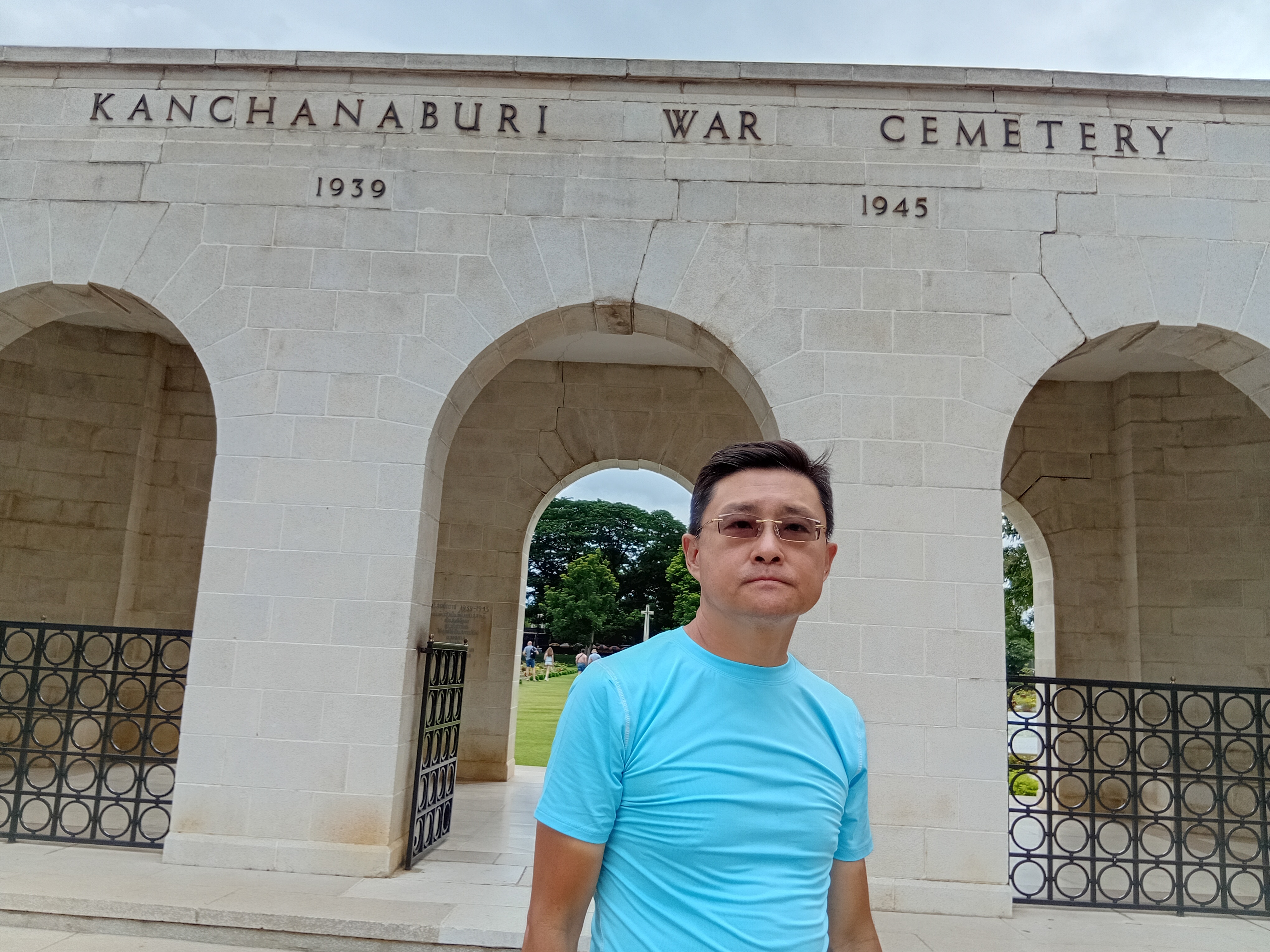 自由行，超級累...但能看到跟團遊看不到的景點。剛才，在KANCHANABURI