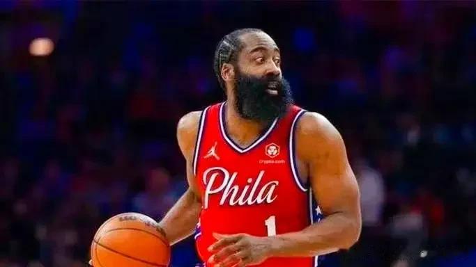 #闲话NBA# 
北京时间10月26日NBA76人队随队记者透露：球星哈登已经回