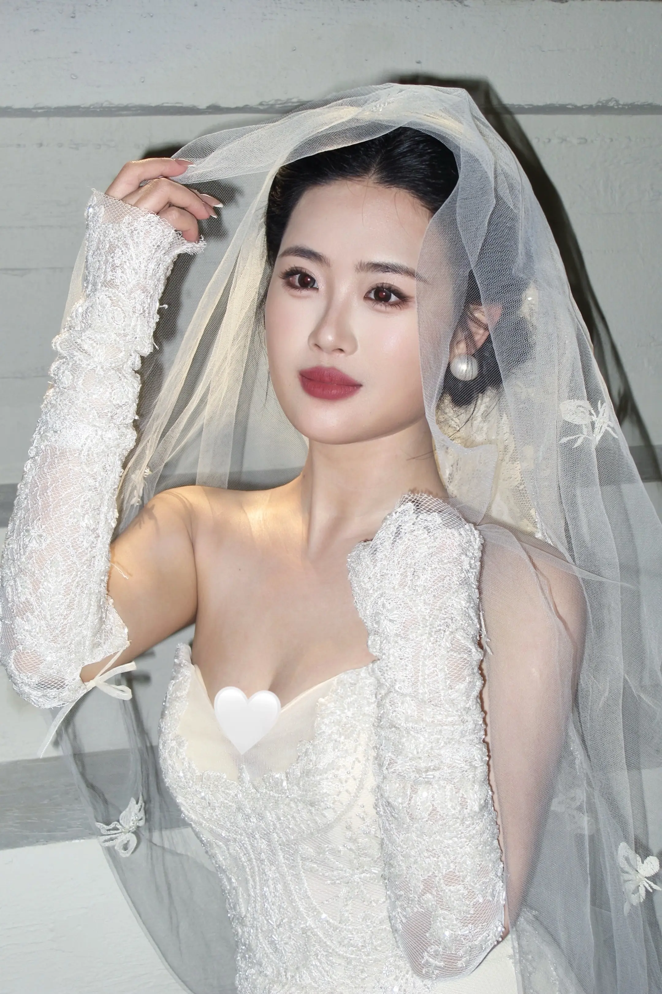 "我就说我穿婚纱很漂亮吧"人会在爱里圆满。