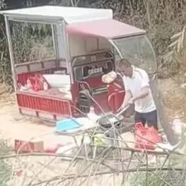 这场“高速炒粉”之所以能打破短视频时代的信任壁垒，核心在于极致的质价比与滞后支付