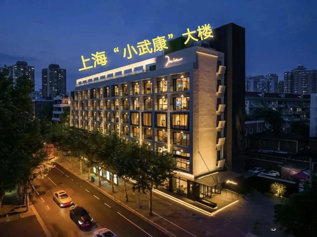 陈天桥又有大动作！
初代互联网教父
沉寂多年后悄然回国
旗下盛大集团境外子公司