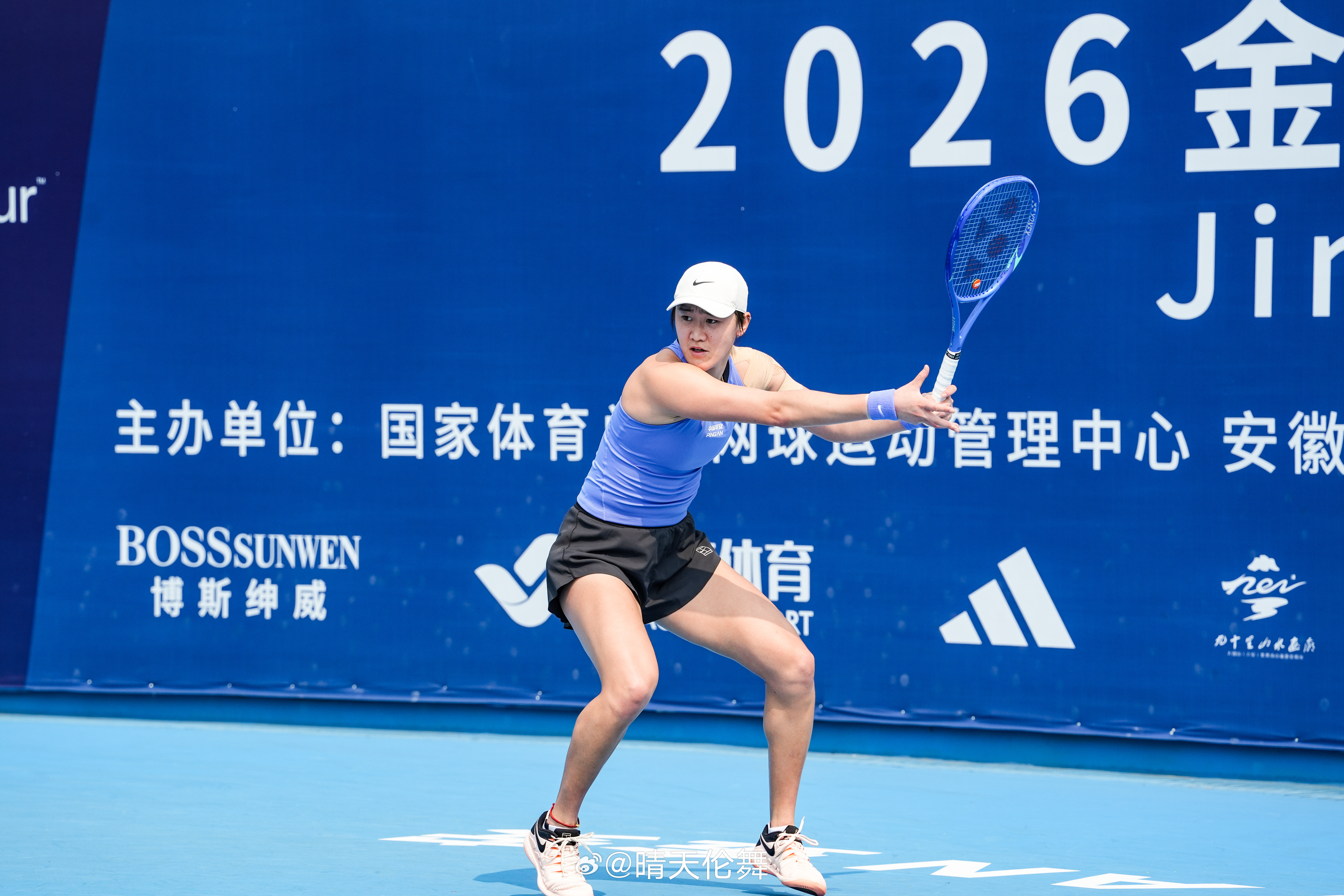 2026金安国际网球公开赛 W100首轮王曦雨 vs 朱琳 焦点大战图集 