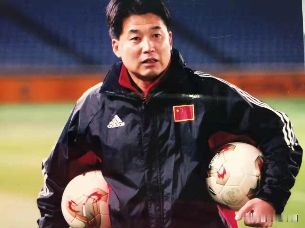 如果说徐弢是1994年时中国足坛最好的守门员，恐怕不会有异议。至于伊尔比德世界杯