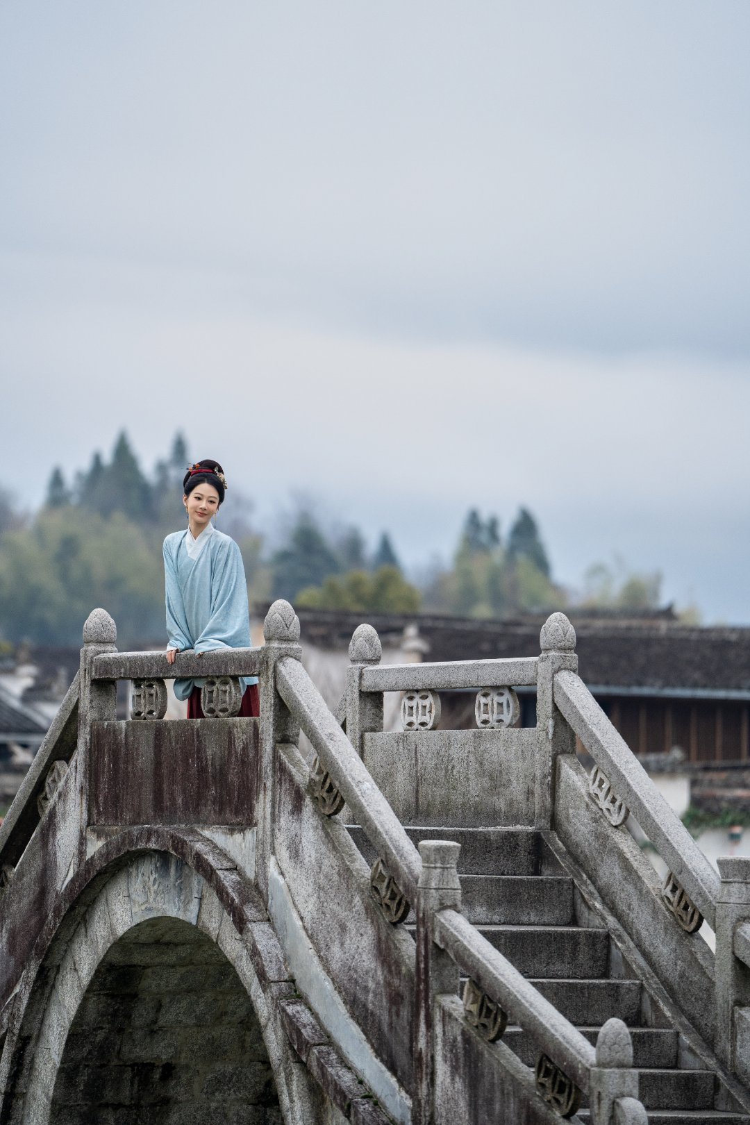 家业 我的评分：🌟亮点推荐：杨紫李祯 克服诸多困难和流言蜚语，李祯 在逆境中奋